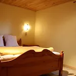Chalet With Sauna Longfaye
