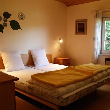 With Sauna Шале Longfaye